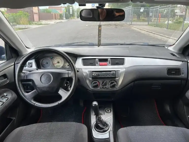 В продаже mitsubishi lancer 9,
2005 Год, 1.6 механика,
Автомобиль в отличном состоянии вложений не требует вообще, кондиционер заправлен, работает хорошо,
Двигатель после капитального ремонта, коробка в отличном состоянии,
Пробег 267 тыс. Км
По ходовой части без нареканий, с документами полный порядок,
Г. Мариуполь
Цена 497 000р
Бонус полный бак бензина😁
+79494969176
+79490908280
Торг, рассмотрю обмен. - фотография - 6