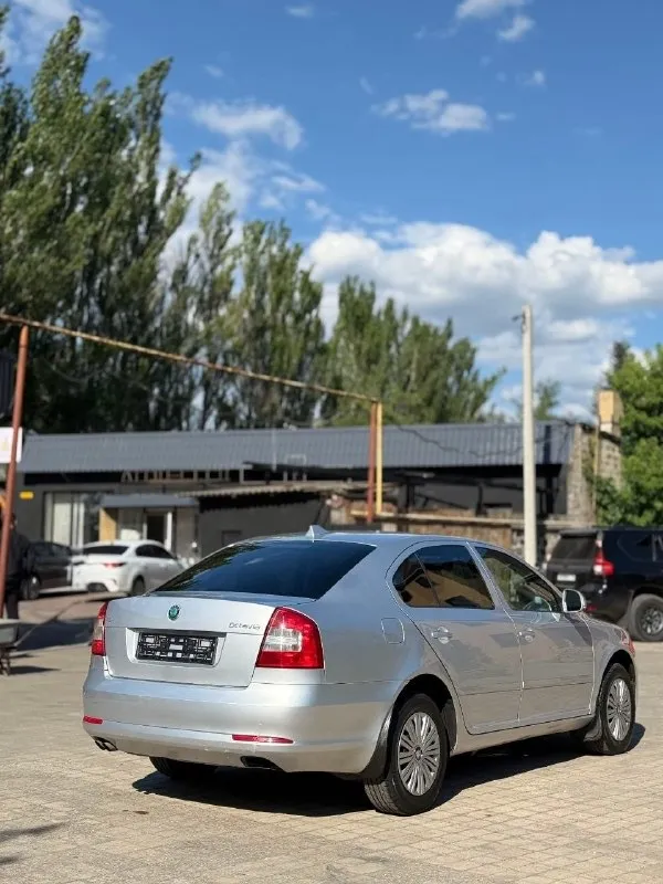 Skoda octavia a5 2011
1,4 Tsi 122лс
Пробег 199.000
Коробка dsg 7
Пробег родной
Расхода масла нет вообще ✅
Салон в идеальном состоянии ✅
В идеальном состоянии ✅
Коробка в идеальном состоянии✅
Все расходники заменены✅
Тех осмотр пройден✅
Гос пошлина оплачена✅
Штрафов и запретов нет✅
Цена 790,000руб
Тел +79497770666
+79497770999
.
📞 Звоните: +7(949)7770666 - фотография - 4