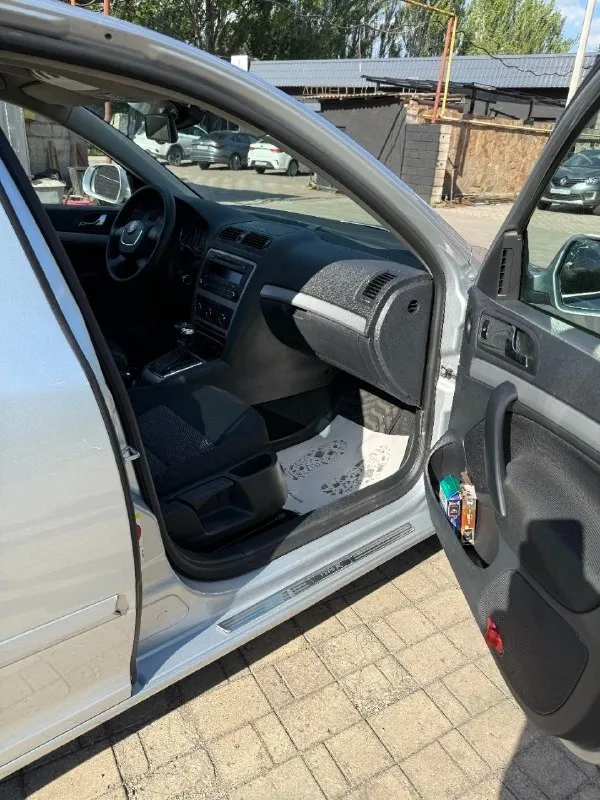 Skoda octavia a5 2011
1,4 Tsi 122лс
Пробег 199.000
Коробка dsg 7
Пробег родной
Расхода масла нет вообще ✅
Салон в идеальном состоянии ✅
В идеальном состоянии ✅
Коробка в идеальном состоянии✅
Все расходники заменены✅
Тех осмотр пройден✅
Гос пошлина оплачена✅
Штрафов и запретов нет✅
Цена 790,000руб
Тел +79497770666
+79497770999
.
📞 Звоните: +7(949)7770666 - фотография - 7