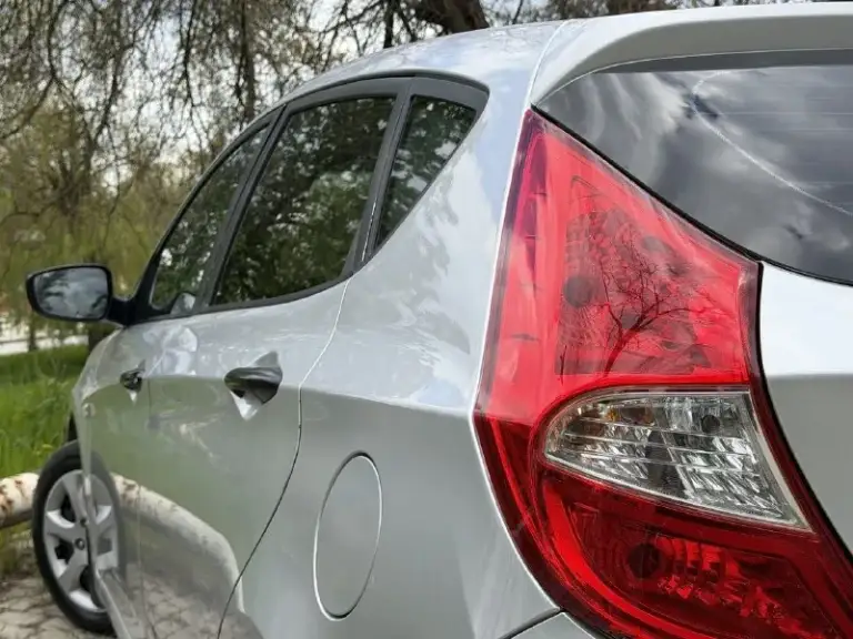 Продам hyundai solaris
Год выпуска:2014
Объем двигателя: 1,6 v16 123.лс
Кпп механическая

Автомобиль в идеальном состоянии!, без дтп!, в родном окрасе!, 2 хозяина за всё время эксплуатации.

Отличная комплектация:
Кондиционер,
Датчик света, датчик дождя, abs, esp,
Подогрев сидений,
Мульти руль,
4.Эл стекла подъемника,
Электро зеркала,
Подушки безопасности,
Хорошая акустика

Кузов в отличном состоянии!
Рыжиков вздутия и прочего
Нет от слова совсем!
Техническии авто вложений не требует.
Своевременное сезонное обслуживание, заправка и замена фильтров.
Автомобиль без вложения!!

По документам полный порядок. Любой вид оформление!

Цена 740.000

Номер телефона
+7949-564-4736
+7949-693-58-50
Г. Донецк - фотография - 5