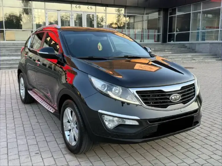 Продам kia sportage 2.0 объем
В хорошем состояние.
Хорошая комплектация
4 Подогрева сидений
Led фары перед - зад
2012 Год выпуска.
Салон (не затертый не порван)
Омыватель фар, противатуманки
Парктроник
Акустика отличная
Авто семейная!
Заводские диски r17 на новой летней резине
Проехала буквально 2000-3000 км.
Раздельный климат контроль.
Датчик дождя
Датчик света
Бортовой компьютер
Адаптивный круиз контроль.
Сервесные книжки
Птс оригинал 2 хозяина
Любое оформление
Штрафов нет запретов залогов так же нет.
Ходовая часть не стучит не тарахтит
Едит мягко и комфортно
Мотор работает тихо, масло не расходует.
Не коптит, масла меняю каждые 6000-6500 км
По коробке так же заменено масло. Работает отлично без рывков пинков и всего прочего
За машиной слежу и ухаживаю, каждая кнопка работает.
+79497944627 Цена за данное авто 1.215.000₽ - фотография - 2