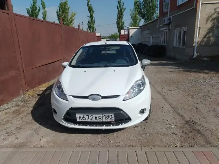 Продам ford fiesta.550000рпробег 179000. 2010 год. 1.4 двигатель. Очень экономный. Расход 5-8 на 100 км. Состояние отличное. Резина лета зима. Новые диски купленые 2026 году. Перебраная ходовка вся. И поменяная рулевая рейка в этом году. Звоните +79495342454.донецк. Остальные вопросы по телефону. Торг минимальный
📲 Tg: лëха
📞 Звоните: +7(949)5342454 - фотография - 1