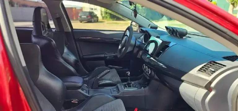 Продаётся легенда.
Настоящий lancer evolution x🔥
Машина приносит незабываемые впечатления!
Про машину можно рассказывать очень долго, многое описать не смогу.
По спекам:
Поршни mahle 86.0
Шатуны carrilo
Вкладыши acl
Шпильки гбц и блока arp
Распредвалы kelford 272
Коллектор выпускной т4 full-race
Турбина garret gtx3076r
Вестгейт
Даунпайп
Впуск 100mm
Большой кулёк hks
Форсунки id1000
Топливная рейка cosworth
Насос aeromotive
Регулятор давления топлива aeromotive
Увеличеные топливные магистрали goodridge
Соленоид grimmspeed
Керамическое сцепление os giken r3c
Датчики defi bf red 5 шт. Шлз aem
Стабилизаторы cusco
Койловеры bc racing rebuilding
Аяк после полного ребилда + перенесён в багажник.
Коробка с усилеными пальцами и главной парой sheptrans
Рычаги вкруг оригинал + полный комплект родных(востановленых)
Три комплекта колёс на дисках:
Зима
Лето
Полуслик toyo proxes r888
Регулируемый выхлоп (трирежима) на 76 трубе
Головное устройство teyes
Тормозная система brembo на армированых шлангах
Кузов живой на 100%
Машина полностью обслужена, денег в авто не жалели ✅
Любое переоформление ✅
Цена : 5.700.000 рублей.
Для более детальной информации звонить по номеру : +79496072294
Max, telegram, по этому же номеру.
По запросу отправлю детальное видео автомобиля 🤝
Звонить только заинтересованным людям 🤝 - фотография - 7
