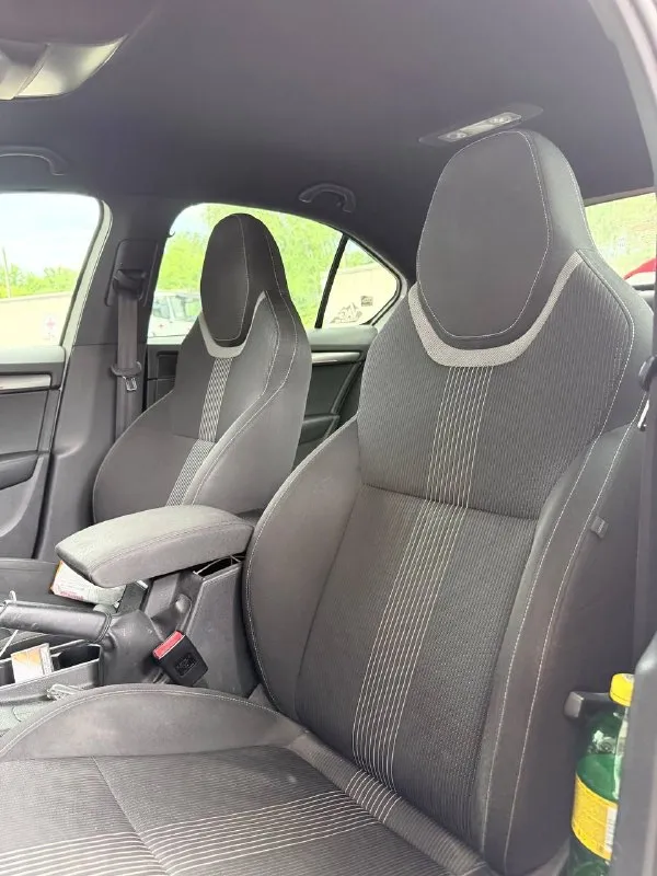 Продам свою любимую skoda octavia a7 fl 2017г. В практичном белом цвете с мотором 1.8 турбо, в очень хорошей комплектации(черный потолок, мультируль 3 спицы, заводские ковши, full led адаптивный свет, подстветки зеркал, ног, карт дверей). Из доработок установлен безкат выхлоп с регулировкой в ателье атм. Цепь 4.5 зуба, помпа новая. В мотор только motul, жора масла нет. Цену вижу 1700000, торг уместен. Пробег 195к (увеличивается). Быстрым в подарок полный бак аи100
Номер для связи +79493348269
📲 Tg: @volatilesix
📞 Звоните: +7(949)3348269 - фотография - 6