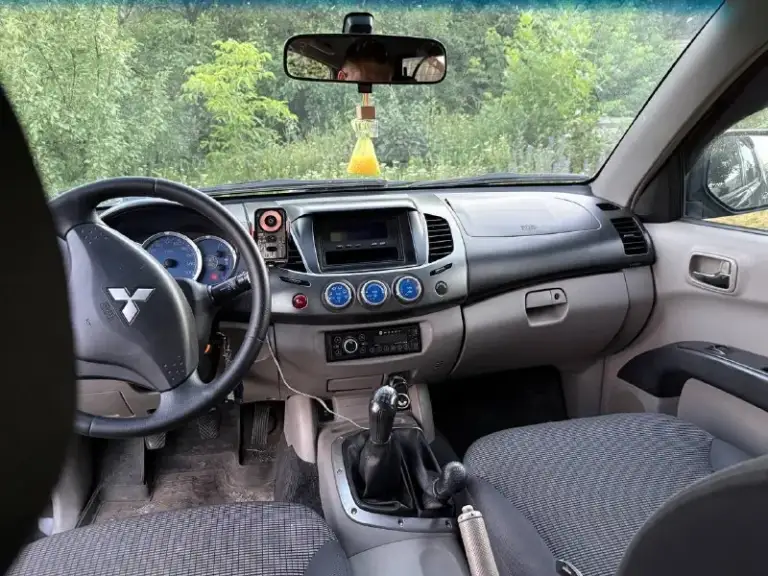 Продам авто mitsubishi l200
2007 Года. Обьем двигателя 2.5 td. Двигатель только откапиталил, все запчасти оригинал!!! Делал для себя!ходовка полностью перебрана, заменил сцепление и грм, машина в отличном состоянии!
Цена 1200000
Обращаться по номеру +79495018787 - фотография - 8