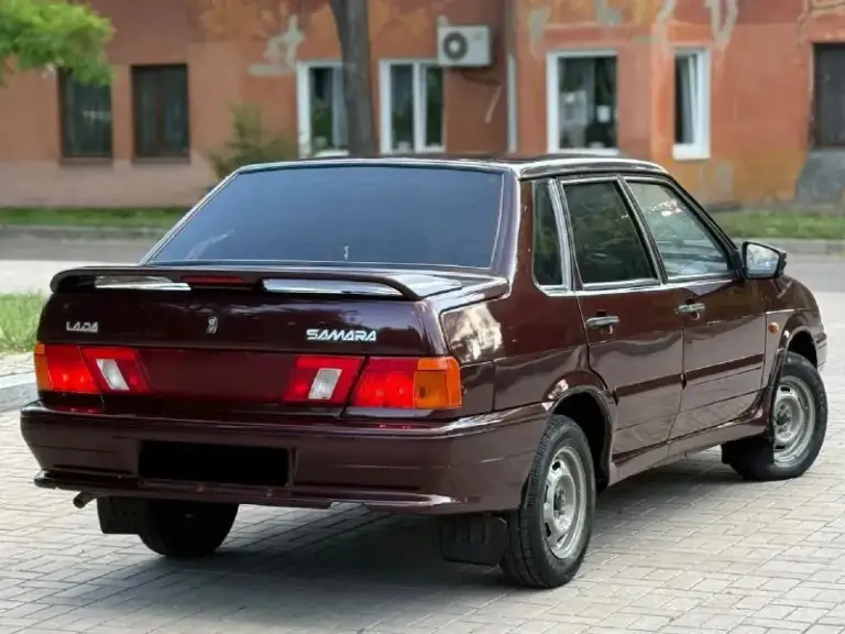 Продам ваз 2115 1.6 надежный автомобиль 2011г. Выпуска в отличном состоянии! 1 владелец, без дтп!
Пробег родной 65.000km!
Идеальное состояние кузова, ржавчины нет совсем, пороги целые, не гнилые. По технической части нареканий нет, мотор работает плавно и ровно, коробка тоже работает мягко.
Подвеска в хорошем состоянии, не стучит, не гремит. Комплектация luxe. Подогрев сидений, 2 эл. Стеклоподъемника, подогрев зеркал, электрорегулеровка зеркал, диски r13 зима/лето, хорошая музыка, комплект ключей, сервисный книжки. Полный бак бензина в подарок остальные вопросы по телефону +79494958326 цена 350тыс₽ торг
+79494958326
+79525861551 - фотография - 5