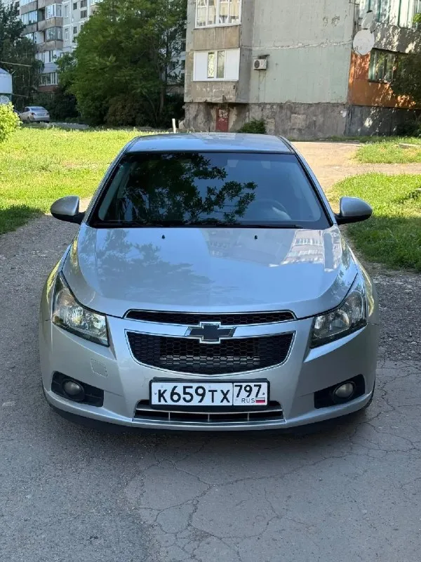 Продается chevrolet cruze 2012 год 1.6 мкпп
Атмосферник
Цена: 660.000 руб + разумный торг реальному покупателю + полный бак бензина в подарок 🎁
Chevrolet круз
- Пробег 186.000 км
- 2 Комплекта резины
- Все стекла родные
- Мотор работает отлично никаких нареканий нету не дымит, не троит, работает ровно, масло не ест !
- Из последнего заменено комплект грм, масло фильтры, свечи, тормозные колодки с дисками,2 передних сайлентблока, гофра, датчик распредвала
- Состояние сел и поехал куда угодно никаких вложений не требует
- Коробка также на отлично все передачи включаются идеально
- Ходовая отрабатывает отлично не стучит не гремит
- По электрике работает каждая лампочка и кнопочка никаких ошибок нету
- Салон в идеальном состояние чистый и ухоженный только после химчистки
- Комплектация эл. Стеклоподъемники, эл. Регулировка зеркал, мульти руль подогрев сидений, подогрев заднего стекла, гур, кондиционер, air bag, abs, aux
- Осмотр макеевка центр
- Тел +7 (949) 097-61-76
- Це
📞 Звоните: +7(949)0976176 - фотография - 2