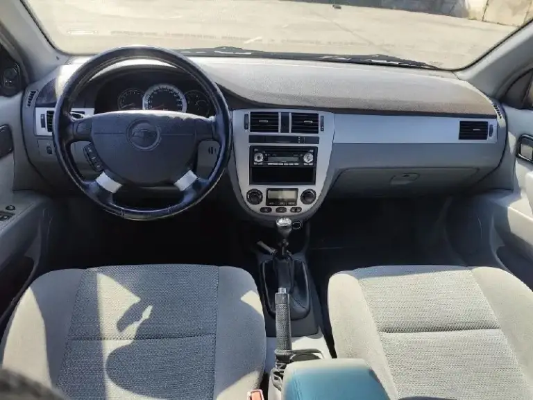 Продаю chevrolet лачетти ( chevrolet lacetti) 2008г
Пробег 150тыс
Один собственник за всю историю эксплуатации.
Состояние автомобиля отличное, нет ни одного рыжика и гнили, пороги днище в идеальном состоянии.
Технически полностью обслужен, двигатель как часы, поменян ремень грм, коробка без нареканий, ходовая полностью обслуженна.
Комплектация: 4 стеклоподъемника, климат контроль, электрозеркала
Птс оригинал, юридически чист, любой вид переоформления.
Цена 630 000 руб, торг при осмотре. Макеевка
+79493352911 Или +79493364358
.
📞 Звоните: +7(949)3352911 - фотография - 6