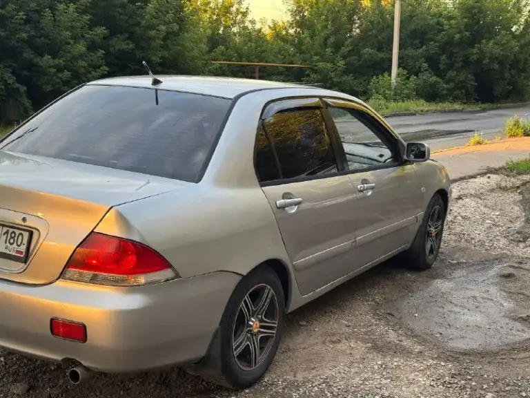 Доброго времени суток! В продаже mitsubishi lanser 9.
Автомобиль не гнилой! Присутствуют рыжики.
Для наших годов, автомобиль в достойном состоянии.
Едем дальше…
1.6,. ( Масло не кушает )
Поменяно масло в коробке, свечи, бронепровода и катушки.
Салон в хорошем состоянии!
По комплектации: гур, кондиционер, абс (рабочий), эл. Регулеровка зеркал, подогрев передний сидений.
В фарах стоят линзы, светят хорошо! Стоп сигнал, габариты, все рабочее. За автомобиль не стыдно!
Цена - 290.000₽ + хороший торг. ( возможен обмен на автоваз, или другое )
Так же, возможна доставка автомобиля, если вы реальный покупатель! По всем интересующимся вопросам: +79491022913
Всем счастья и здоровья!
📲 Tg: gaz🩻
📞 Звоните: +7(949)1022913 - фотография - 2