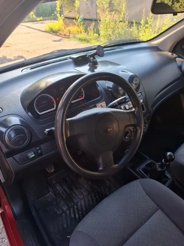 🚗 .
Продам хозяйский шевроле авео 2008 год 1.5 бензин. Газ механика побег 214.000 в хорошем состоянии. Один владелец, машина покупалась при украине. Газ евро 4 вписанный в тех. Паспорт. На машину деняг не жалели!!! Двигатель коробка ходовая всё в отличном состоянии по электрике работает абсолютно все. 2 ключа сервисные книжка. Комплект зимней резины, проехала один сезон. Остальная информация по телефону могу присутствовать в гаи при переоформлении цена 500.000 т. + 7 949 405-38-41.
Цена: 500000 ₽
📲 Tg: игорь
📞 🇷🇺 Звоните: +79494053841

Авторынок днр донецк - фотография - 2