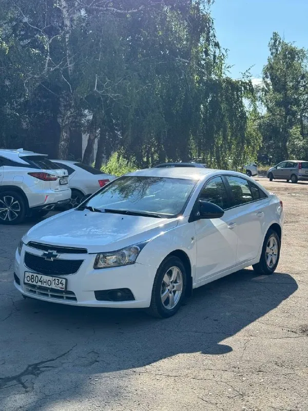 Продается chevrolet cruze 2011 год 1.6 мкпп
Атмосферник
Цена: 595.000 руб + разумный торг реальному покупателю + бак бензина в подарок
Шевроле круз
- Пробег 190.000 км
- Не такси и не каршеринг!
- Все стекла родные
- 2 Комплекта колес зима-лето
- Мотор и коробка в отличном состояние не дымит не троит, работает ровно масло не ест !
- Состояние сел и поехал куда угодно никаких вложений не требуется
- Из последнего заменено масло в двс, фильтра и свечи
- По кузову и днищу выглядит красиво без гнили и ржавчины авто эксплуатировалось ростов-краснодар
- По ходовой все отлично не стучит, не гремит
Едет мягко
- По салону чистый и ухоженный только после химчистки
- Комплектация 2 ст подьемника, эл рег зеркал, подогревы сидений, птф, abs, air bag, хорошая заводская музыка cd, aux
- Кондиционер холодит на 100%, ручник держит, лобовое без трещин
-Переоформление без проблем могу присутствовать в мрэо
-Документы кристально чистые без штрафов, запретов и. Т. Д
Осмотр макеевка центр
Тел +79490248188 - фотография - 3
