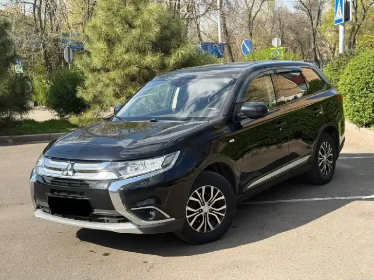 В продаже mitsubishi outlander 2017 года выпуска!
Автомобиль на бензиновом моторе объемом 2.0 литра, работает идеально без каких либо посторонних шумов, акпп в отличном состоянии без каких либо дефектов!
Автомобиль в красивом черном цвете на красивых дисках без внимания не остается, стоит дорогой андроид магнитофо.
Юридически абсолютно чистый автомобиль, возможна продажа в кредит также рассмотрю ваши предложения на обмен.
Осмотр донецк
Цена: 1.480.000₽, торг быстрому покупателю
☎️ +7 (949) 628-72-17
📞 🇷🇺 Звоните: +79496287217 - фотография - 4