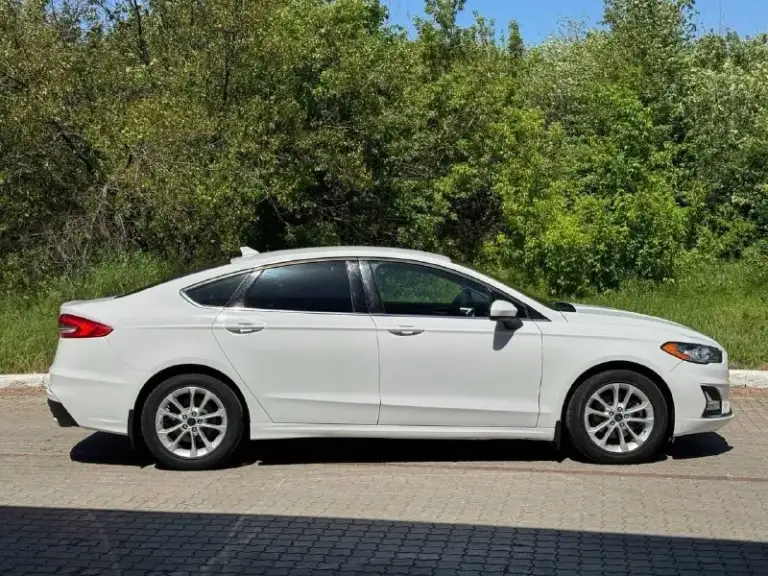 Ford fusion usa
Год выпуска 2019
Двигатель 1.5 бензин
Коробка автомат
Пробег 79000 км
Цена 1 470 000 руб небольшой торг.
Машина обслужена, безопасность вся на месте.
Телефон +79493330237 - фотография - 2