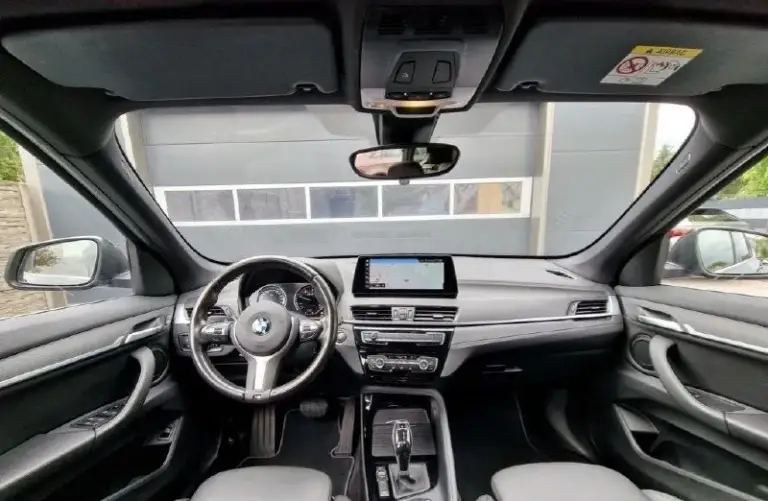 🏎 Bmw x1 xdrive20d m sport 🏎
Срочная цена 1.800.000 рублей
Пиши - @cb666o звони +7 905 793 6486
📌 Характеристики:
➖ Год выпуска: 2020
➖ Пробег: 65 000 км
➖ Двигатель: 2.0 дизель
➖ Коробка: автомат
➖ Привод: полный
Оснащение:
☑️ M пакет
☑️ Кожаный салон
☑️. .. Lass="emoji" style="background-image:url('//telegram. Org/img/emoji/40/e29891.png')">☑️ бесключевое открытие багажника
☑️ Электроскладывание зеркал
☑️ Тонированные стекла
🛡 Что по состоянию?
✔️ Один владелец
✔️ Честный пробег
✔️ Без нареканий по технической части
Bmw x1 в версии m sport — это идеальное сочетание динамики, премиального комфорта и практичности. Мощный дизельный мотор, полный привод xdrive и богатая комплектация делают этот кроссовер отличным выбором как для города, так и для дальних поездок, обеспечивая уверенность и удовольствие за рулем.
📲 Tg: @cb666o
📞 Звоните: +7(905)7936486 - фотография - 3