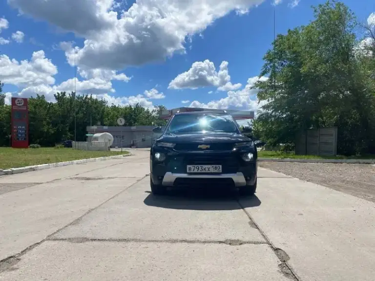 Продам chevrolet trailblazer 2020 год мотор 1.3t коробка автомат, пробег 97 тысяч км, цена 1.850₽ автомобиль в полной комплектации,2 ключа и сервисная книжка
Безключевой доступ
Датчик дождя, света
Подогрев сидений, руля
Парктроники, камеры
Климат контроль 2-х зонный, панорамная крыша
Монитор aux/bt/usb/
Музыка хорошая.
Без дтп, гаражное хранение, авто в хорошем обслуженном состоянии всё имеется для комфотрной езды, покупкой будете довольны!! Двигатель коробка и ходовая часть без нареканий и без посторонних шумов, салон чистый и ухоженный, хорошая новая резина
Документы в порядке без каких либо ограничений, переоформление в мрэо приветствуется (могу присутствовать )все остальные вопросы по телефону +79494936731 или пишите, торг - фотография - 7