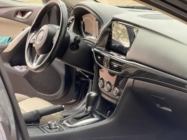 🚗 6 Gj 3 поко
Продам свою mazda 6 skyactive 2,5 (надежный атмосферник) 500км назад выполнялась замена масла в двигателе
Акпп (обычный гидротрансформатор aisin) выполнена замена масла +фильтр оригинал
Год 2014
Пробег 126730км
Климат контроль (заправлен)
Камера заднего вида
Кожаные сиденья
Подогрев передних сидений, электрорегулировка водительского сидения
Круиз контроль, мультируль.
Датчики слепых зон
Установлена сигнализация starline
Автомобиль полностью обслужен, документы на обслуживание имеются.
Тех осмотр пройден, продажа с полным переоформлением
Vin jm1gj1v50f1201566
Г. Донецк, ворошиловский район.
+79493152527 (Телеграмм на этом же номере)
Цена: 1365000 ₽
📲 Tg: yuri
📞 🇷🇺 Звоните: +79493152527

Авторынок днр донецк - фотография - 5