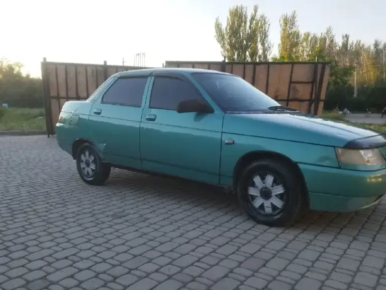 Срочно цена 150 тысяч торг или обмен
Продам автомобиль ваз 2110 в хорошем состоянии без вложений
Инжектор 1.5 восьми клапан работает идеально едет бодро коробка все отлично по ходовой части все в порядке салон в хорошем состоянии музыка хорошая новая резина лето новые диски !
Не гнилая дно пороги все целое!!
По документам полный порядок местная любой вид оформления авто каждый день на ходу сели поехали
Город донецк звоните по номеру телефона +79495934967 связь плохая телеграмм есть на этом номере
Также есть пригон !
📲 Tg: сергей фролов
📞 Звоните: +7(949)5934967 - фотография - 3
