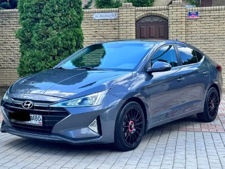 Продам hyundai elantra 2020 г 2.0 ат ( 150 л. С) пробег 109 000 км автомобиль официальный покупали в автосалоне. Автомобиль полностью весь обслуживан кузов в отличном состоянии с салон в идеальном состоянии. Самая максимальная комплектация. Дополнительно устанавливал адаптация света led фары 70 000 руб. + полностью всё обе шумка кузова 100 000 руб. Новая летняя резина с титановыми дисками 100 000 руб влажу делал все для себя масла фильтра все вовремя меняю семейная хозяйская машина цена 1 750 000 руб. Телефон +7 949 508 96 15 вячеслав донецк
📞 🇷🇺 Звоните: +79495089615 - фотография - 2