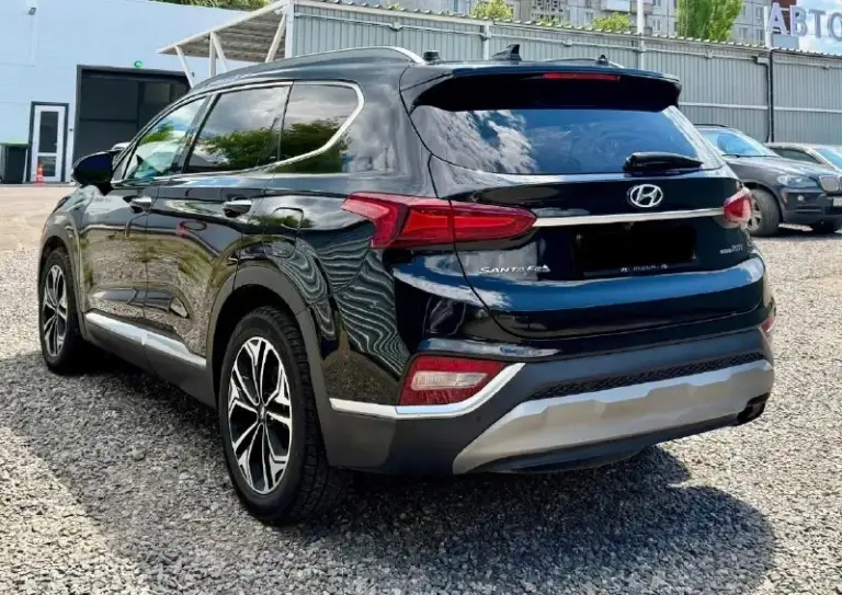 Срочно очень срочно
Продам hyundai santa fe 2020 года выпуска автомобиль в идеальном состоянии
Один хозяин с пробегом 97000 родного!!!
Двигатель 2.0 turbo бензин / газ евро 5 эконом превышает 9–11 бензин газа 11-13 л на 100 км.
Акпп-автомат 6 ступ полно привод 4wd комплектация: htras sport-режим бесключевой доступ, кнопка start/stop,
Двух зонный климат контроль,
4 Стеклоподъемника 4 подогрев сидений, система предупреждения о сходе с полосы, система удерживания автомобиля в полосе движения, адаптивный круиз-контроль, парктроники 360,датчик дождя, датчик света, подогрев лобового и заднего стекла, электроскладывание зеркал, мульти руль, линзованная оптика led приборка понорамная крыша очень удобно голосовое управление, камера заднего вида, аудиосистема премиум
Infinite 8 колонок сабвуфер приятный звук
Авто без вложений готов на любые
Проверки за ваш счет за авто не стыдно.
Таких авто единицы самая максимальная full.
Г донецк цена 2м800
Тыс рублей
Обмен цена другая
Тел +7(949) 396 98 55 ( max+telegram ) - фотография - 7