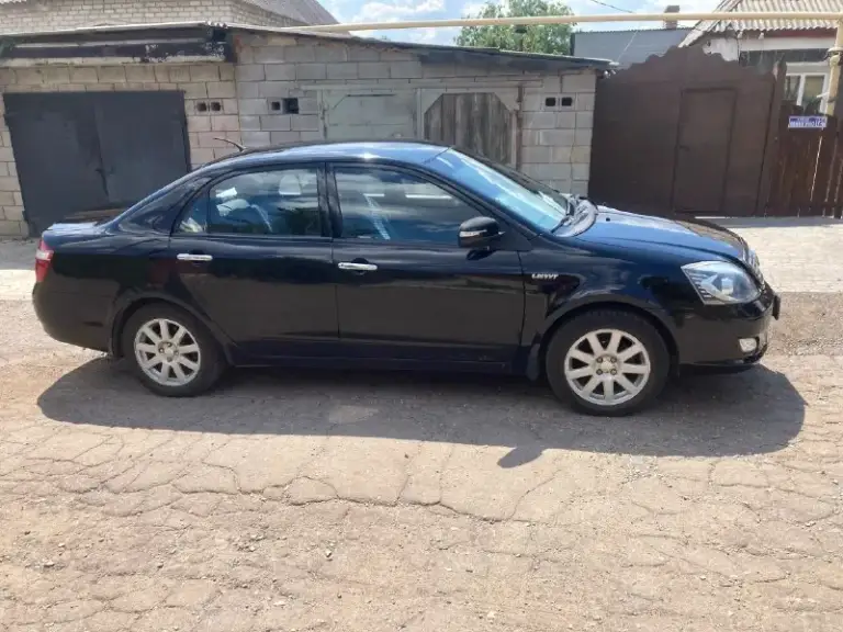 Geely sl 2011г.
Двигатель 1.8 газ/бензин
Мкпп 5ст.
Пробег оригинальный 98 тыс. Км
Собственник. Единственный с салона
Стс/птс оригинал
Кондиционер, гур, 4эл стеклоподъемника, эл. Зеркала, подогрев заднего стекла, климат-контроль, магнитола 2din.
Ходовая обслужена, мотор масло не расходует, авто в хорошем состоянии, подушки целые, все стекла родные.
Исправно все.
2 Комплекта резины
Гаражное хранение
480 Тыс. Руб, поторгуемся
+7(949)380-44-37
Макеевка
📲 Tg: v
📞 Звоните: +7(949)3804437 - фотография - 3