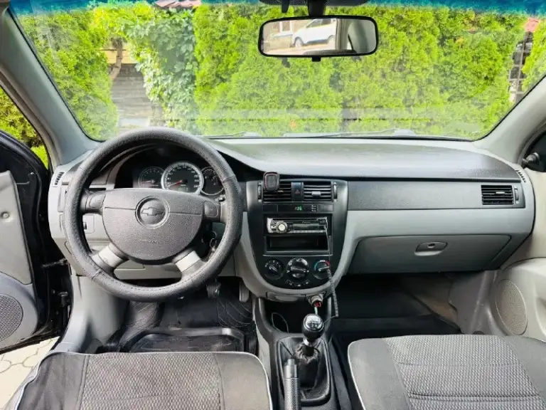 Chevrolet lacetti 1.6(механика), 2008 год. Надёжный рабочий конь за свои деньги!
Машина в хорошем рабочем состоянии, на ходу ежедневно, вложений прямо сейчас не требует.
Техническая часть:
· Двигатель 1.6 (109 л. С. ), механическая коробка — переключения чёткие, сцепление в норме.
· Кондиционер работает исправно (холодит отлично).
· Расходники свежие — масло, фильтры и грм заменены
· Подвеска в порядке — стуков и люфтов нет, на ямах не пробивает.
Кузов и внешний вид:
· Родные заводские стёкла (все).
История:
· Птс оригинал, все документы в порядке, авто на учёте.
Я собственник
Можем загнать на сто для диагностики — покажу всё до мелочей.
Звоните или пишите в мессенджеры! Отвечу на любые вопросы, отправлю видео прогрева и работы двигателя.
+7-949-466-54-22 Звонки или тг.
📞 Звоните: +7(949)4665422 - фотография - 6