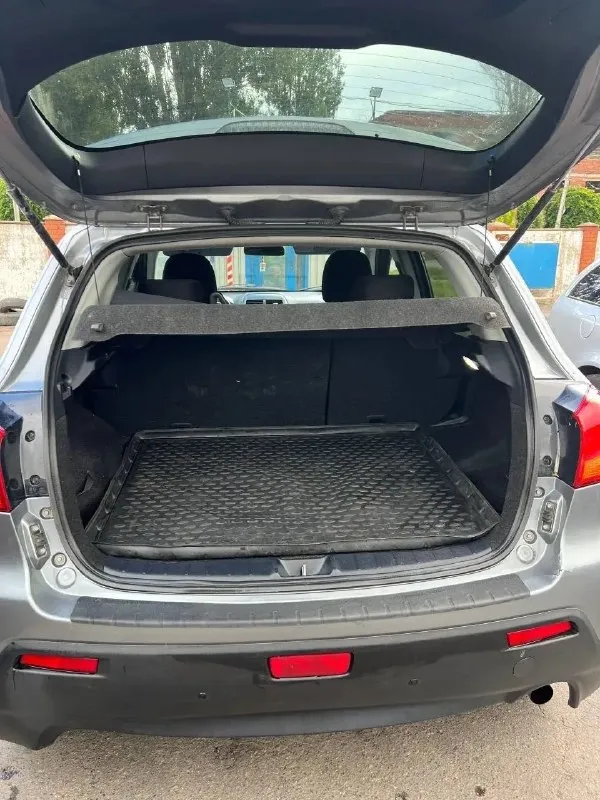 Mitsubishi asx
Год :2011
Объем :1.6
Кпп : механика

Комплектация:
4 Стекло подъемника
Подогрев сидений
Подогрев зеркал и стекол
Противотуманные фары
Сигнализация с авто запуском
Кондиционер заправлен
2 Ключа
2 Владельца
Зелёная автотека
Парктроник с камерой заднего вида
Новые диски
Новая летняя резина.

По авто :
Полностью обслужена
Вложений не требует
По кузову всё в отличном состоянии не гнили не корозий и даже признаков негде нет дно идеальное
При осмотре убедитесь сами :

Двигатель масло не есть от слова совсем.
Коробка идеально переключает мягко не вылетает не хрустит.

Приезжайте во всем убедитесь сами.

Документы чистые деогнамтическая карта есть !

Осмотр:
Город макеевка донецк
Цена 850000

+79498340074
(Макс)
(Телеграм)
📞 🇷🇺 Звоните: +79498340074 - фотография - 9