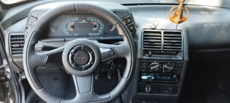 В продаже ваз 2112
2005Г
170.000 Пробег
1.6L бензин
Авто в хорошем состоянии не гнилая да имеются сколы царапины в принципе как у всех хороша музыка 6 динамиков передние стеклоподъёмники сигнализация центральный замок led оптика титаны r15 не много доработана технически
Г. Мариуполь
300.000 Руб
+7 949 562 91 32
📲 Tg: максим
📞 Звоните: +7(949)5629132 - фотография - 2