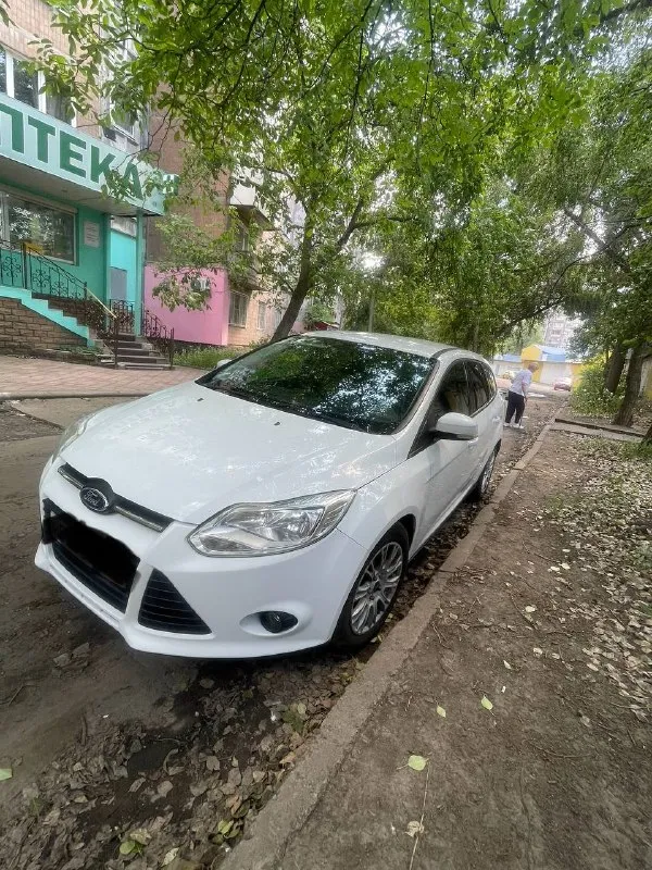 +79495695833 Цена 770.000 руб продам форд фокус 3 машинка едет бодро работает штатном режиме все чётко 2013 года выпуска продаю хорошая комплектация двигатель 1.6 приезжайте смотрите готов поехать на любое сто по документам все чисто без ограничения залога и так далее с полным переоформлением на вас мрэо техосмотр пройдён✅. Осмотр города донецк пробег родной. 200.000т - фотография - 1