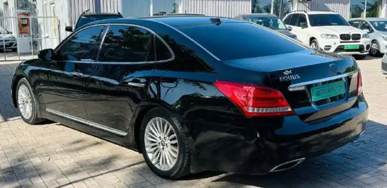 ❤️Hyundai equus
Двигатель:3.8
⛽️Вид топлива:бензин
⚙️Кпп:акпп
Кузов:седан
Пробег: 197.000 км
📅Год выпуска: 2016
💰Цена: 1.480.000 руб
•Усилитель руля.
•Эл стеклоподъёмники
•Мультимедиа
•Климат контроль 4х зонный
•Подогревы всех сидений
•Вентиляция всех сидений
•Приводы всех сидений
•Привод руля с обогревом
•Без ключевой доступ
•Дотяжки дверей и багажника
•Складывания зеркал
•Камера заднего вида
•Подсветка салона
•Альконтара
•Задний полный пакет управления акустикой и климат контролем автомобиля

🚘Автосалон автото4ка

Продажа возможна :
✅Наличный расчет
9️⃣4️⃣9️⃣5️⃣1️⃣1️⃣1️⃣1️⃣5️⃣6️⃣
🌎Находимся по адресу 📍г. Мариуполь
Ул. Макара мазая 4️⃣1️⃣
С 10.00 до18.00 - фотография - 5