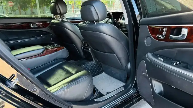 ❤️Hyundai equus
Двигатель:3.8
⛽️Вид топлива:бензин
⚙️Кпп:акпп
Кузов:седан
Пробег: 197.000 км
📅Год выпуска: 2016
💰Цена: 1.480.000 руб
•Усилитель руля.
•Эл стеклоподъёмники
•Мультимедиа
•Климат контроль 4х зонный
•Подогревы всех сидений
•Вентиляция всех сидений
•Приводы всех сидений
•Привод руля с обогревом
•Без ключевой доступ
•Дотяжки дверей и багажника
•Складывания зеркал
•Камера заднего вида
•Подсветка салона
•Альконтара
•Задний полный пакет управления акустикой и климат контролем автомобиля

🚘Автосалон автото4ка

Продажа возможна :
✅Наличный расчет
9️⃣4️⃣9️⃣5️⃣1️⃣1️⃣1️⃣1️⃣5️⃣6️⃣
🌎Находимся по адресу 📍г. Мариуполь
Ул. Макара мазая 4️⃣1️⃣
С 10.00 до18.00 - фотография - 9