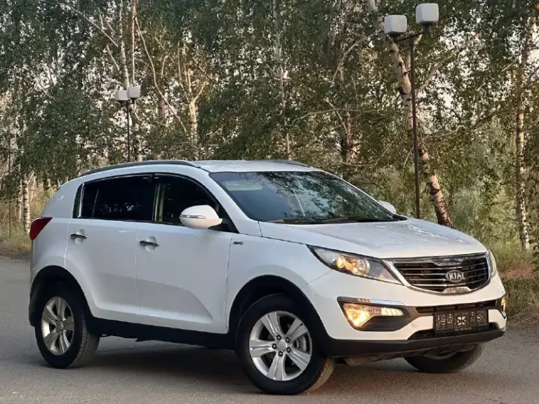 Kia sportage 2012 год
Коробка автомат aisin 6ст
2.0 Бензин работает идеально как на холодную как и на горячую, без каких либо звуков!
Пробег 181т подключаемый полный привод 4awd
Полностью обслужен, и без вложений.
Кузов идеальный чистый ухоженный без дтп!
Хорошая комплектация: авто свет. Авто дождь. Двух зонный климат контроль. Круиз контроль. Подогрев всех сидений. Полный электропакет. Андроид планшет. Партроники. И многое другое!
Состояние автомобиля хорошое, приезжайте и смотрите!
Цена 1.270.000₽
+79494009737
Звоните в любое время, если не доступен звоните еще раз связь плохая.

📞 Звоните: +7(949)4009737 - фотография - 2