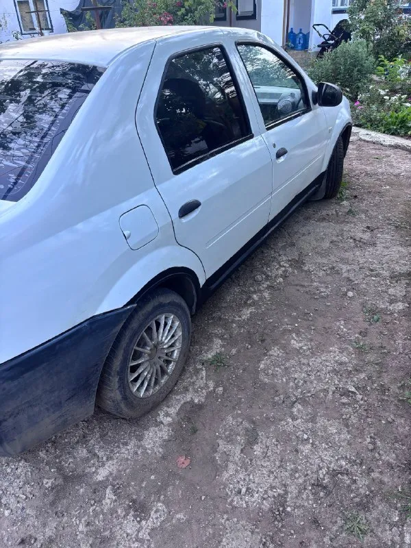Продам логана 2006 год в нормальном состоянии, пробег 222000, один хозяин. 230к +79494351574
📲 Tg: @cheknebro
📞 Звоните: +7(949)4351574 - фотография - 3