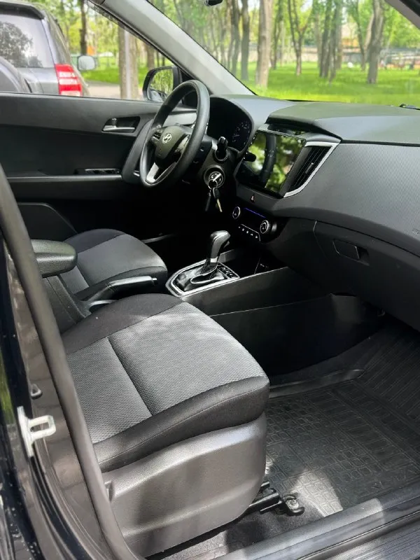 Тел. +79496447941
Продам hyundai creta 2017г. В идеальном состоянии! По автомобилю делать не чего не надо!! Готов ехать на любые проверки за ваш счёт!
Стёкла все заводские!
Птс оригинал
Два владелец по птс!
Переоформление в мрэо
Комплектация
Двигатель 2.0 бензин
Пробег 176т
Abs
Esp
Airbag
Круиз контроль
Бортовой компьютер
Камера заднего хода
Полный привод
Помощь при спуске
Подогрев сидений
Подогрев зеркал
Parktronic
Электро слаживания зеркал
Двухзонный климат контроль
4 Стеклоподъемника
2 Ключа
Хорошая резина
Цена 1.355.000т. Р
Торг
Возможно продажа в кредит
📞 🇷🇺 Звоните: +79496447941 - фотография - 8