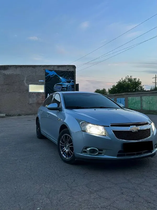 Chevrolet cruze
Год выпуска 2010
1.6 Автомат
Комплектация:
Кондиционер
Подогрев передних сидений
4. Эл стеклоподъемников/ эл рег зеркал.
Мультируль
Планшет с камерой заднего вида!
Bi led в ближнем и птф
Парктроники, камера заднего вида
Установлен автозапуск starline
Автотека зелень
По технике приятная. Не дымит, работает хорошо, полностью обслужена. Машина была в семье. Коробка не пинает. Ходовая часть без посторонних звуков.
Сел-поехал.
Машина полностью в родне, кроме переднего водительского крыла. Есть небольшая царапина на передней двери со стороны пассажира.
Цена 620.000₽
Номер +79493230853
📞 Звоните: +7(949)3230853 - фотография - 5