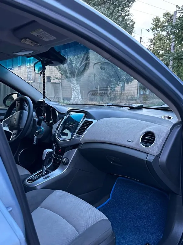 Chevrolet cruze
Год выпуска 2010
1.6 Автомат
Комплектация:
Кондиционер
Подогрев передних сидений
4. Эл стеклоподъемников/ эл рег зеркал.
Мультируль
Планшет с камерой заднего вида!
Bi led в ближнем и птф
Парктроники, камера заднего вида
Установлен автозапуск starline
Автотека зелень
По технике приятная. Не дымит, работает хорошо, полностью обслужена. Машина была в семье. Коробка не пинает. Ходовая часть без посторонних звуков.
Сел-поехал.
Машина полностью в родне, кроме переднего водительского крыла. Есть небольшая царапина на передней двери со стороны пассажира.
Цена 620.000₽
Номер +79493230853
📞 Звоните: +7(949)3230853 - фотография - 6