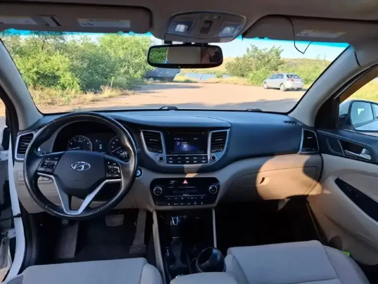 Продаю hyundai tucson, iii поколения, 2017 года выпуска, 4wd, пробег - 154 т. Км.
Экономичный и динамичный в своем классе:
✅Двигатель - 1.6 л, 177 л. С. , ✅бензин
✅Коробка - робот
✅Левый руль
✅Полный привод
✅Панорамная крыша
✅Светлый салон
✅В салоне не курили
✅Своевременное ✅обслуживание
✅Комплект зимней резины на ди. .. Und-image:url('//telegram. Org/img/emoji/40/e29c85.png')">✅обогрев передних сидений
✅Обогрев зеркал
✅Обогрев заднего стекла
✅Передние и задние ✅электростеклоподъемники
✅Датчик света
✅Камера заднего вида
✅Бортовой компьютер
✅ 19"
✅Иммобилайзер
Цена: 1,9 млн. Руб.
Авто находится в г. Харцызск
☎️ +7 949 331 84 76 (Звонки)

📞 Звоните: +7(949)3318476 - фотография - 5