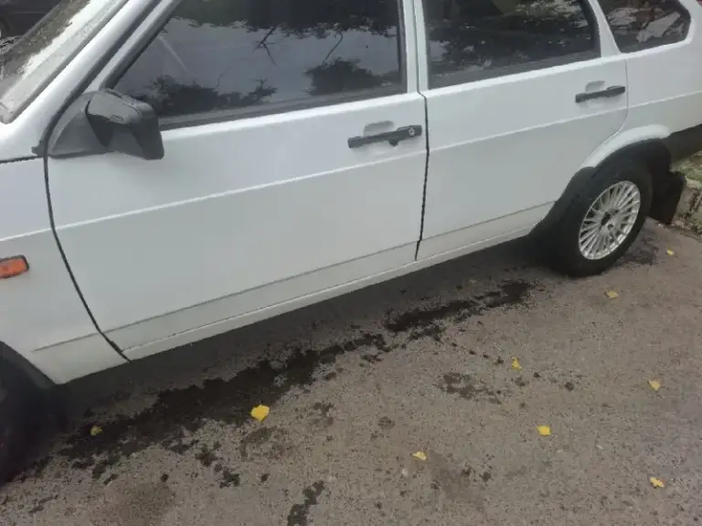 Продам ваз 2109. 2005 год. Инжектор. 155 тыс. Км. По кузову силовые элементы в хорошем состоянии, лонжероны, стаканы целые, по технике отличное состояние. Новая резина на литых дисках. С документами полный порядок. Цена 250. Торг. Территориально г донецк. +79494053512

📞 Звоните: +7(949)4053512 - фотография - 6