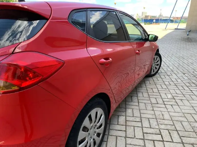 Kia ceed 2015г. 1.6
Автомобиль в идеальном состоянии
В заводском окрасе
Технически на 5+
Мотор масло не ест тяга отличная
Пробег 256т
Коробка механика 6 вперёд
Ходока взбитая
Салон также выглядит шикарно
Юридически чистая машина
Обмен не интересует
Цена 765т

+79496347909 - фотография - 3