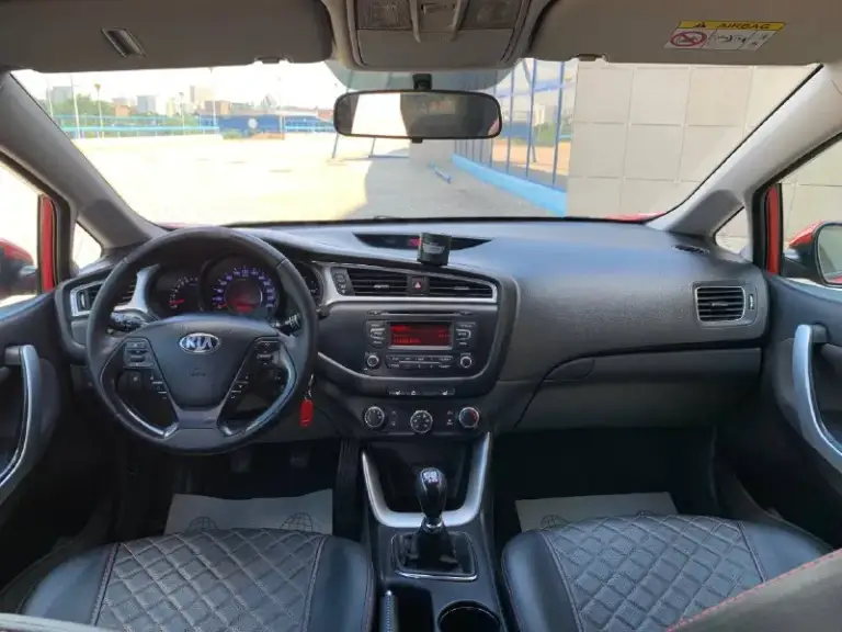 Kia ceed 2015г. 1.6
Автомобиль в идеальном состоянии
В заводском окрасе
Технически на 5+
Мотор масло не ест тяга отличная
Пробег 256т
Коробка механика 6 вперёд
Ходока взбитая
Салон также выглядит шикарно
Юридически чистая машина
Обмен не интересует
Цена 765т

+79496347909 - фотография - 8