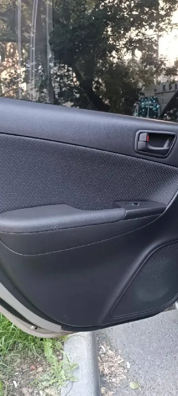 Hyundai sonata v (fn) 2008 год выпуска
2.0 Бензин, на механике
190000 Пробега
Днище не ржавое, гнили нету, все работает отлично, 2 ключа
Кондиционер работает прекрасно, а зимой печка топит хорошо
Лето стоит на титановых дисках, зима на железе, все отдаю
Авто в дтп не было, стекло стоит с завода
Вложений никаких не требует, сел и поехал
Цена: 750.000 торг
Номера для связи:
+7 (978) 829-21-23 Олег
+7 (949) 503-65-08 ( На фениксе есть макс ) - фотография - 10