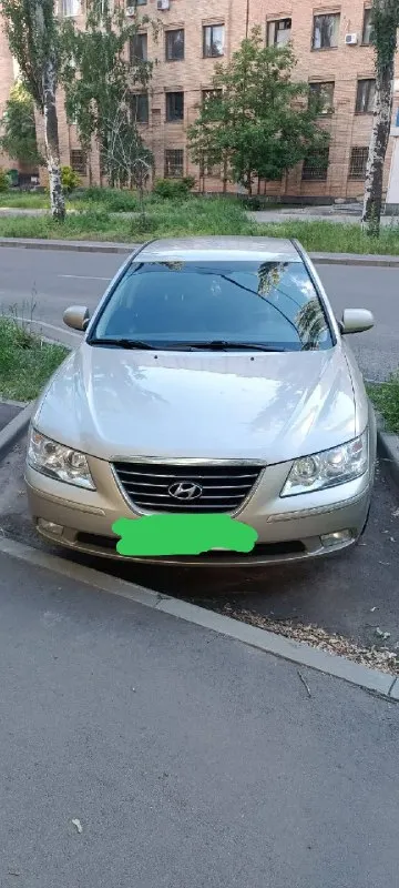 Hyundai sonata v (fn) 2008 год выпуска
2.0 Бензин, на механике
190000 Пробега
Днище не ржавое, гнили нету, все работает отлично, 2 ключа
Кондиционер работает прекрасно, а зимой печка топит хорошо
Лето стоит на титановых дисках, зима на железе, все отдаю
Авто в дтп не было, стекло стоит с завода
Вложений никаких не требует, сел и поехал
Цена: 750.000 торг
Номера для связи:
+7 (978) 829-21-23 Олег
+7 (949) 503-65-08 ( На фениксе есть макс ) - фотография - 4