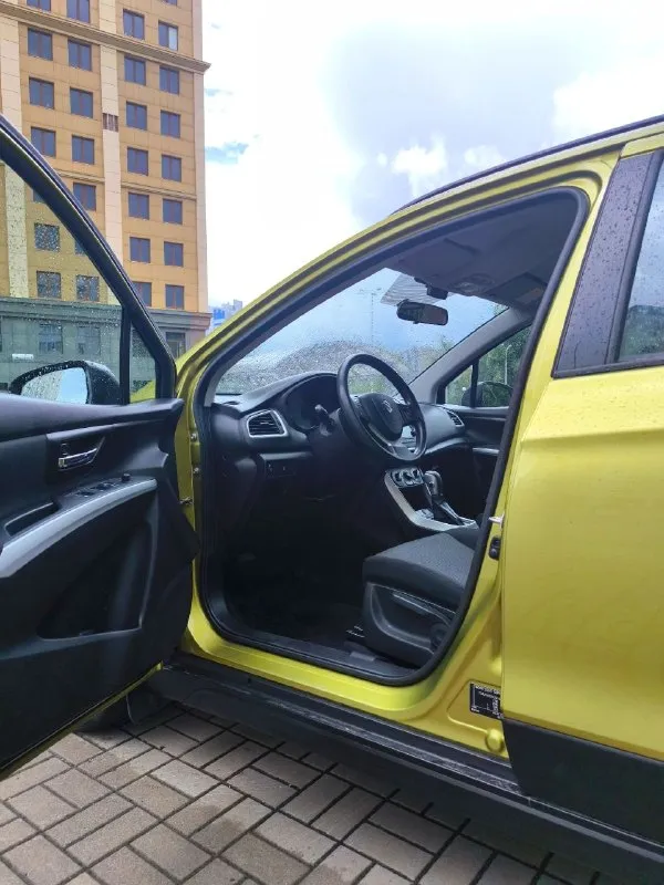 Suzuki sx4 s-cross
2014 Г. 1.6 бензин (117 л. С. )
Оригинальный и подтвержденный пробег 112600
Двигатель работает ровно, не троит не дымит. Замена масла каждые 7000 км.
Кпп переключает плавно, без тычков, рывков.
Полностью целая безопасность.
4 Электростеклоподъемника
Обогрев и регулировка зеркал
Мульти руль, парктроники
Все стекла оригинал
Кондиционер (заправлен), автозапуск (два ключа)
Подогрев сидений.
Esp, abs, cruise control system
Очень вместительный и удобный салон, огромный багажник.
2 Владельца с момента покупки в одной семье.
Птс оригинал, юридически без запретов, штрафов и ограничений.
Машина полностью готова для переоформления.
1170000 Р. Торг г. Донецк +79493877390 (телеграмм, макс), +79185442940 - фотография - 8