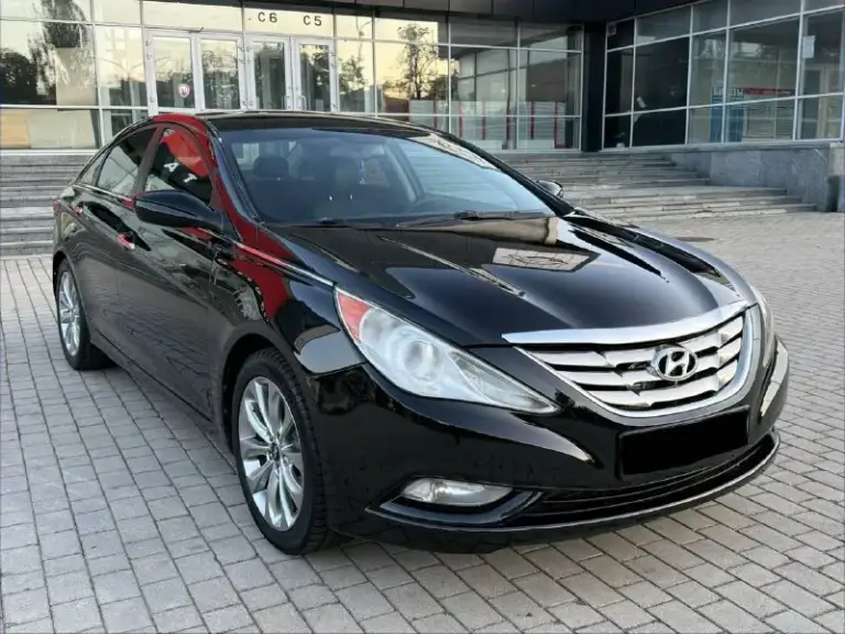 Продам hyundai sonata 2.0 объем
В хорошем состояние.
Полная комплектация
2011 Год выпуска.
Авто семейная!
Заводские диски r18
Раздельный климат контроль.
Кнопка start - stop
Без ключевой доступ.
Датчик дождя
Датчик света
Бортовой компьютер
Адаптивный круиз контроль.
Сервесные книжки
Любое оформление
Штрафов нет запретов залогов так же нет.
Ходовая часть не стучит не тарахтит
Едит мягко и комфортно
# Работает тихо, масло не расходует.
Не коптит, масла меняю каждые 6000-6500 км
По коробке так же заменено масло. Работает отлично без рывков пинков и всего прочего
За машиной слежу и ухаживаю, каждая кнопка работает.
+7-949-794-46-27 Цена за данное авто 1.120.000₽
📞 Звоните: +7(949)7944627 - фотография - 2