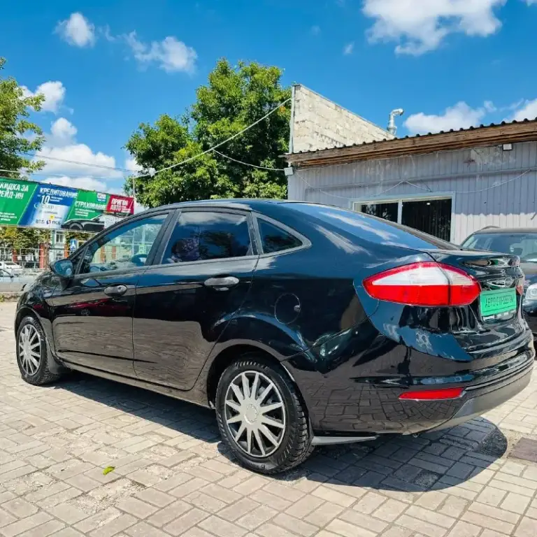 🚘 Ford fiesta

— Двигатель: 1.6
— Вид топлива: бензин
— Кпп: механика
— Кузов: седан
— Пробег: 260.000 км
— Год выпуска: 2015
— Цена: 735.000 руб

Продажа возможна:
✅Наличный расчет
✅Безналичный
✅Кредит по 2 документам
🔄Обмен на ваш авто

📞+7(949) 511-11-56
📍Адрес: мариуполь, ул. Макара мазая, 41
⏰️Работаем с 10.00 до 18.00

🚘Автосалон — автото4ка - фотография - 6