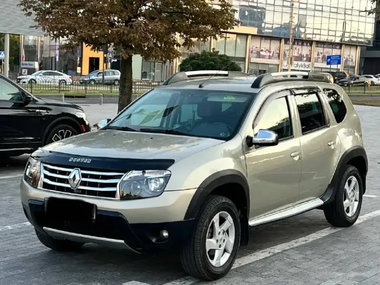 🚗 Renault duster (4wd)
🚀 Обьем: 2.0 бензин
🐎 210.000 Км подтвержденный!
⛽️ Топливо: бензин
🚅Кпп: механика 6-ти ступка!
🛩Год выпуска:2012
🚨Автомобиль в самой полной комплектации:кожа салон, подключаемый полный привод,4есп, кондиционер робочий, задние парктронники, магнитола с bluetooth, отличная оптика (led) !
🏎️Состояние автомобиля идеальное без каких либо дефектов, техническая часть полностью обслужена!
🪪Юридически полностью чист и готов к переоформлению (диагностическая карта иметься)
🌏Место осмотра: г. Донецк
☎️Телефон: +79494660795
💵 910.000 Рублей торг возможно в кредит - фотография - 1