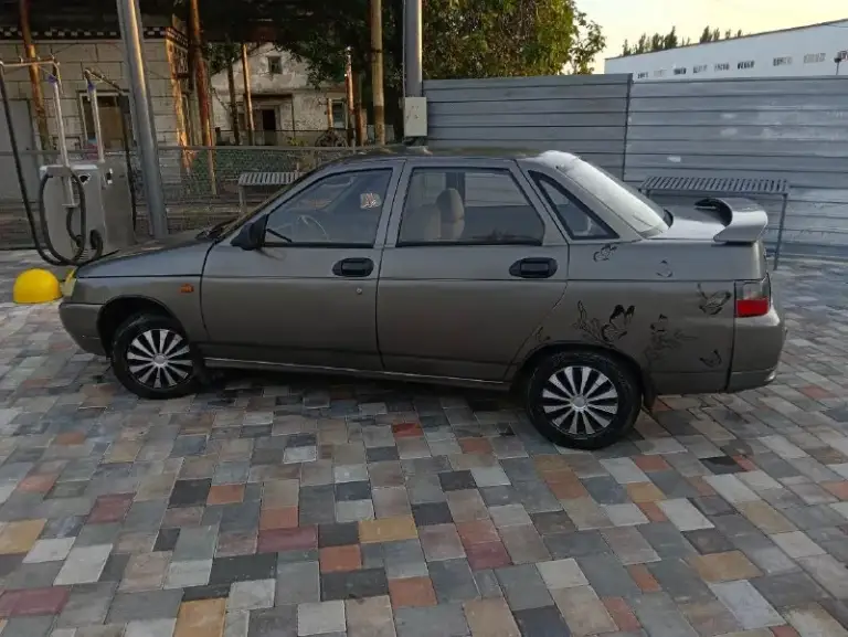 Продам ваз 2110🏎️
Постояннный днр учёт❗❗❗
Связь с хозяином есть❗❗❗
▪️Машина 2001 года, в хорошем состоянии
Не дымит не троит, электрика вся исправна, коробка работает ровно✅
▪️Стоит музыка
▪️Не гнилая, поваренная
▪️1.5 8Клоп, бензин
▪ После капиталки. ️едет очень бодро, дно не гнилое, стаканы целые, есть моменты по лкп, на работу не влияют(машина не новая, поэтому все понимаем), передние стекло подъемники
+79490804580
▪️Цена данной машины 130.000₽
📞 Звоните: +7(949)0804580 - фотография - 5