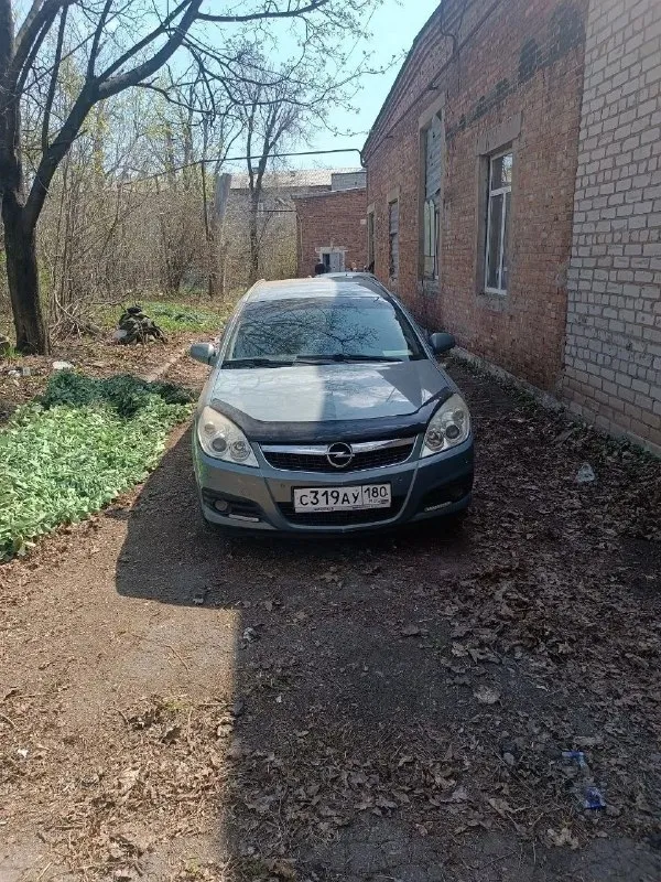 Продам opel астра 2005 г. 1.9 обслуженый, родного пробега 280т два комплекта колес, два ключа, машинка без нареканий 2 хозяина, цена 570 т, торг при осмотре г. Макеевка +79493958171
.
📞 Звоните: +7(949)3958171 - фотография - 1