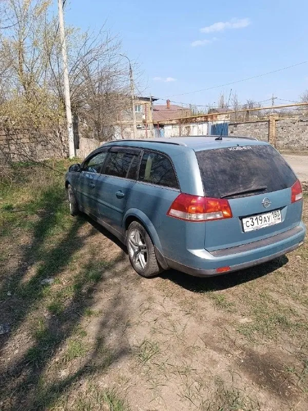 Продам opel астра 2005 г. 1.9 обслуженый, родного пробега 280т два комплекта колес, два ключа, машинка без нареканий 2 хозяина, цена 570 т, торг при осмотре г. Макеевка +79493958171
.
📞 Звоните: +7(949)3958171 - фотография - 2
