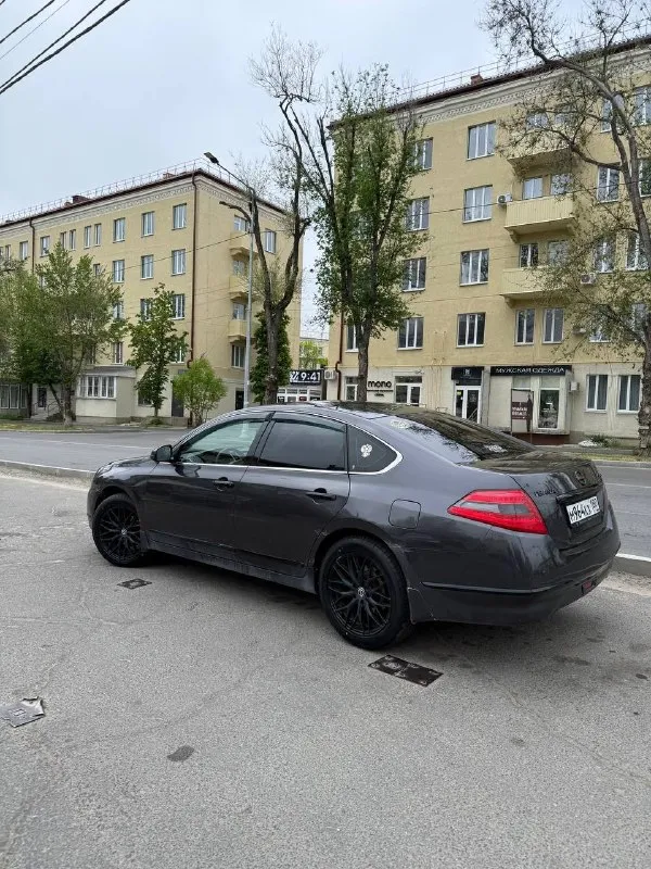Продам nissan teana 2,5, 2010 года
Автомобиль для своих лет в отличном состоянии, все что должно работать работает исправно, двигатель и коробка работают без нареканий, двигатель масло не расходует, полный привод работает, дно целое, ржавчины и коррозии на несущих кузовных деталях и лонжеронах нет, имеются небольшие возрастные косяки по кузову, реальным покупателям торг приветствуется. Установлено 4, балон 90л заправился и забыл)
Цена 800 тыс. Рублей( торг у капота)
+7 (949) 824-87-87
📲 Tg: @aleksandrovnaaa_m
📞 Звоните: +7(949)8248787 - фотография - 1