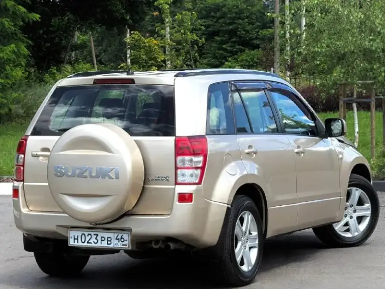 Продам suzuki grand vitara, 2.0 л, автомат aisin. (есть гбо) проезжает смело: 300-350 км (45 л) японская сборка. Максимальная комплектация. Заводской окрас кузова, без дтп, без ржавчины. Есть видеообзор (при необходимости перешлю) находится в одной семье с 2016 г (более 10 лет)
Двигатель (j20a) 140 л. С, работает отлично, грм включая всё сопутствующие заменён: 27.05.25 г. Автомат переключается плавно - нареканий нет. Климат заправлен, все системы функционируют. Полный привод с блокировками, понижающими. Имеет три режима: 4h (high), 4h lock и 4l lock.
В автомобиле есть : климат и круиз, мультируль, бесключевой доступ, люк, подогревы сидений и зеркал, доводчики всех окон, омыватели оптики, заводской ксенон, бортовой компьютер, airbag в круг, кожаный салон, системы abs, esp, edp и т. Д. Диски 17-е на практически новой резине kumho.
Техосмотр пройден, авто готово к оформлению. Цена : 750.000 рублей. Обмен не рассматриваю. Тер
📲 Tg: дмитрий
📞 Звоните: +7(949)0033327 - фотография - 5